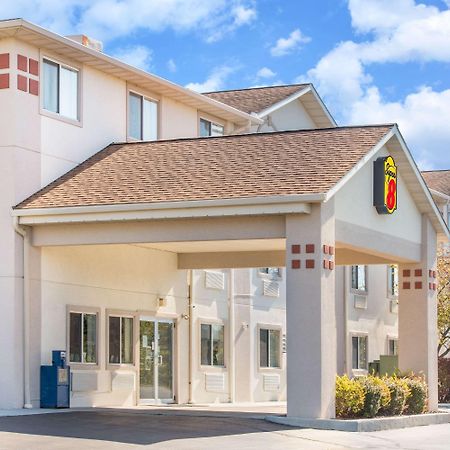 Super 8 By Wyndham West Middlesex/Sharon Area Hotell Exteriör bild