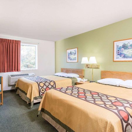 Super 8 By Wyndham West Middlesex/Sharon Area Hotell Exteriör bild