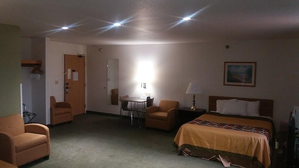 Super 8 By Wyndham West Middlesex/Sharon Area Hotell Exteriör bild